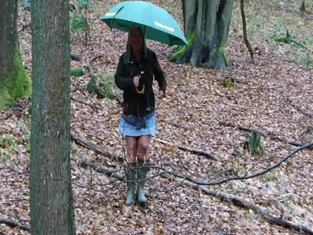 Miss-Busty-MilF's Porno Video: Waldlust aufm Hochsitz