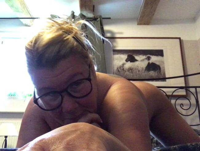 Miss Busty MilF Porno Video: Anständig - Unanständig - ich kann alles.